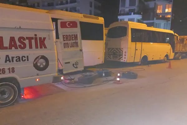 Lastik YOL YARDIM 7/24 Erdem oto Lastik - Resim 20