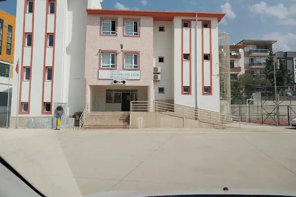 Buca Özel Eğitim Mesleki Eğitim Merkezi - Resim 1