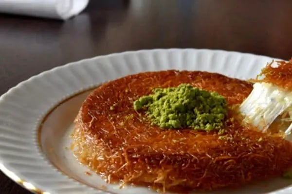 Nur Tatli Salonu - Resim 3