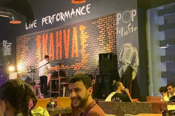 Kahva Nargile ve Canlı Müzik - Resim 7
