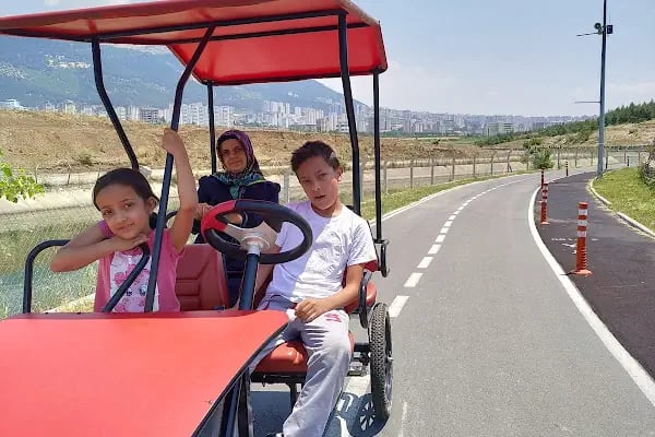 Onikişubat Belediyesi Bisiklet ve Yürüyüş Parkuru - Resim 12