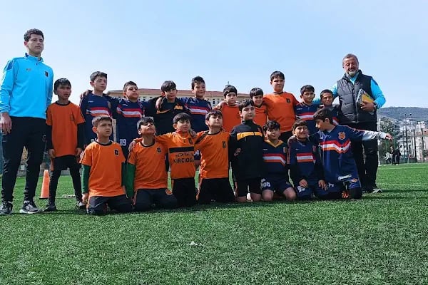 Gemlikspor Tesisleri - Resim 18