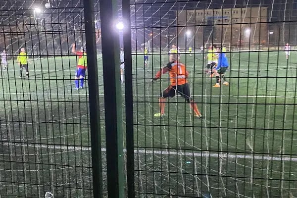 Gemlikspor Tesisleri - Resim 4