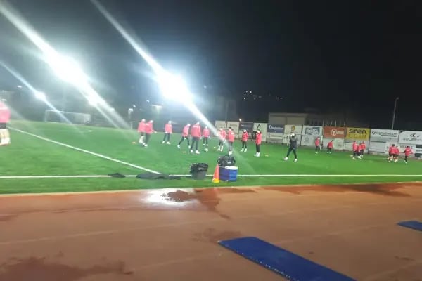 Gemlikspor Tesisleri - Resim 5
