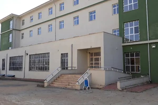 şehit polis fayyaz orta okulu - Resim 3