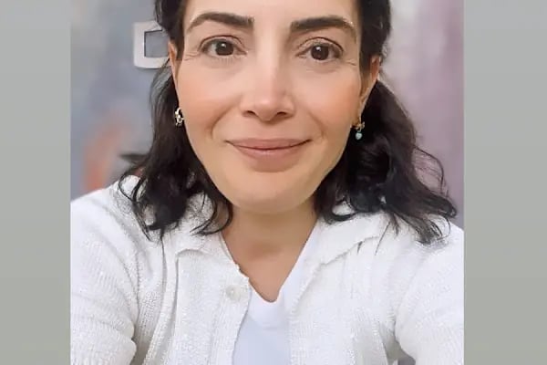 Op. Dr. Gülce Gürsan - Resim 2