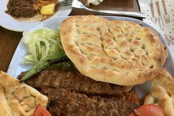 Hacısalihoğullari Döner Kebap - Resim 6