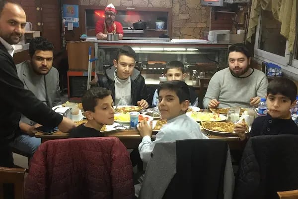 Hacısalihoğullari Döner Kebap - Resim 19