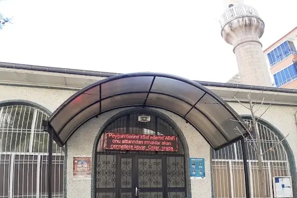 Tahtalı Minare Cami - Resim 4
