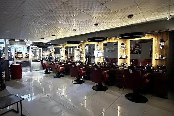 FATİH DEMİRÖZ HAIR DESIGNER Çerkezköy erkek kuaförü - Resim 4