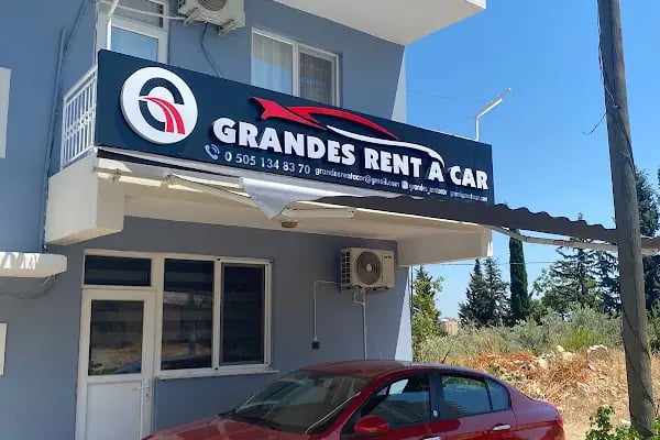 Grandes Rent a car - Resim 1