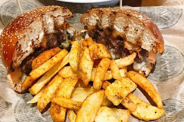 Vav Steakhouse - Resim 7
