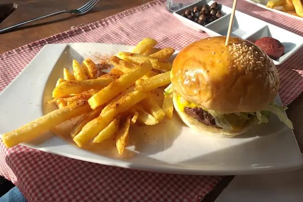 Vav Steakhouse - Resim 8
