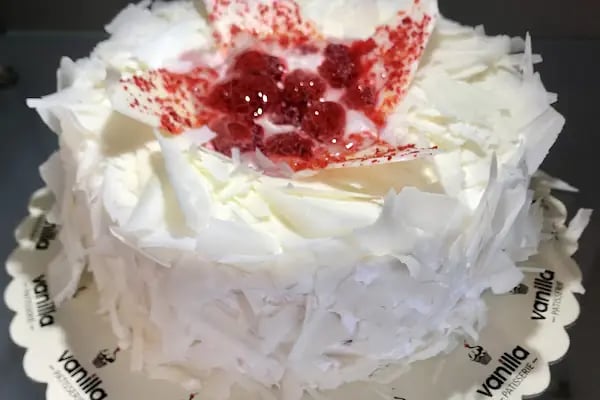 Bergama Pastane / Vanilla patisserie - Resim 6