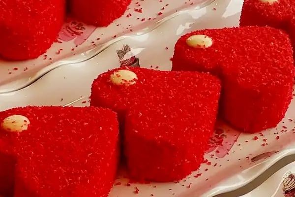 Bergama Pastane / Vanilla patisserie - Resim 19