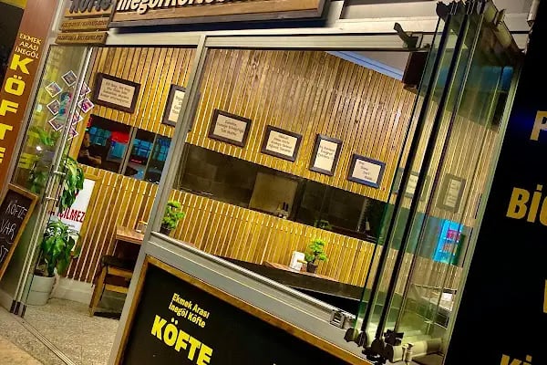İnegöl Köftecisi Ali Altınok - Köfte-Tost-Makarna - Resim 2