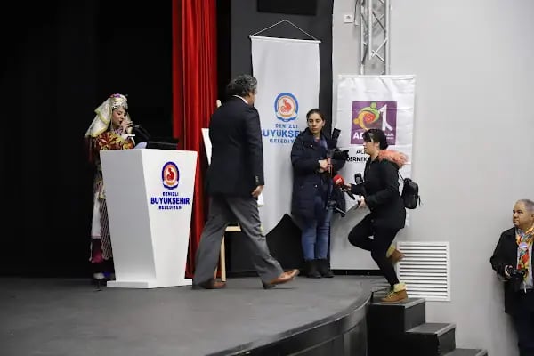 Çatalçeşme Oda Tiyatrosu - Resim 7