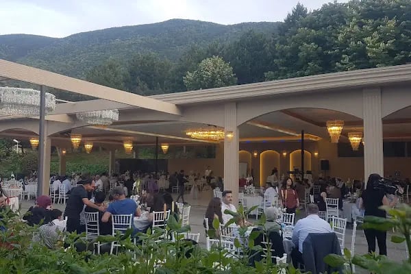 Saray Bahçe - Resim 1