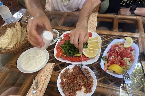 Tadım Lahmacun Pide Kebap Salonu Escom - Resim 4