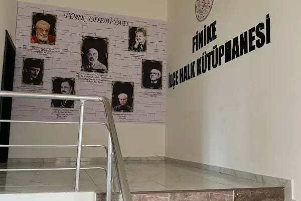 Finike İlçe Halk Kütüphanesi - Resim 3