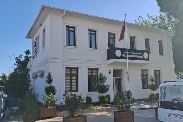 Finike İlçe Halk Kütüphanesi - Resim 6