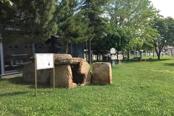 Osmanlı Mezar Taşları Sergileme Alanı - Resim 18