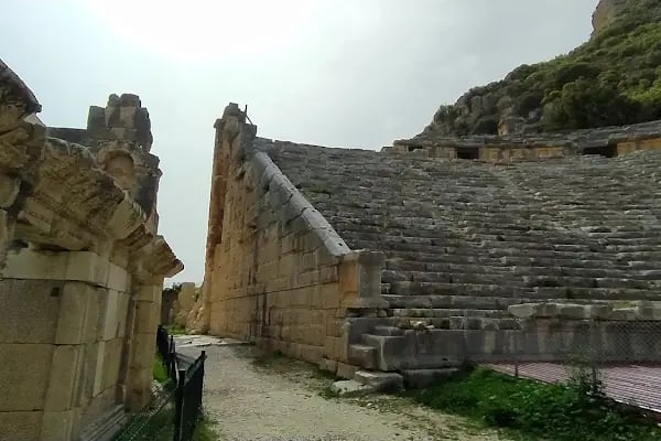 Limyra IV Nekropolü - Resim 7