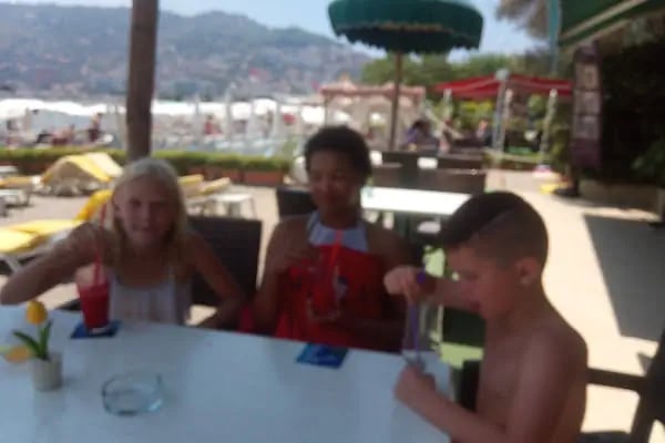 Alanya Elvis Beach Cafe Bar - Resim 10