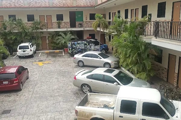 Jarra Hotel - Resim 12