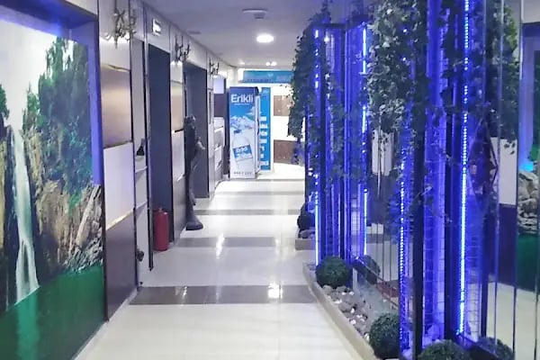 Flowers Health Club - Resim 17