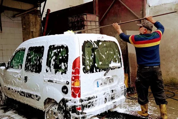 AKYÜZ OTO YIKAMA Ve YAĞLAMA - Resim 8