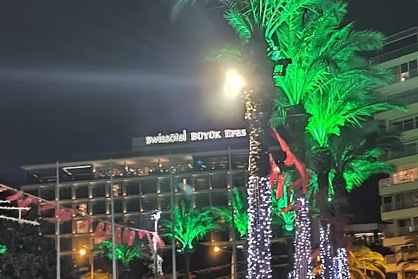 Mövenpick Hotel Izmir - Resim 18