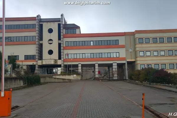 Kocaeli Üniversitesi Mühendislik Fakültesi Dekanlık - Resim 10