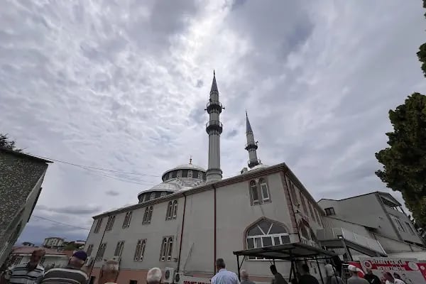 Türbe Cami - Resim 16