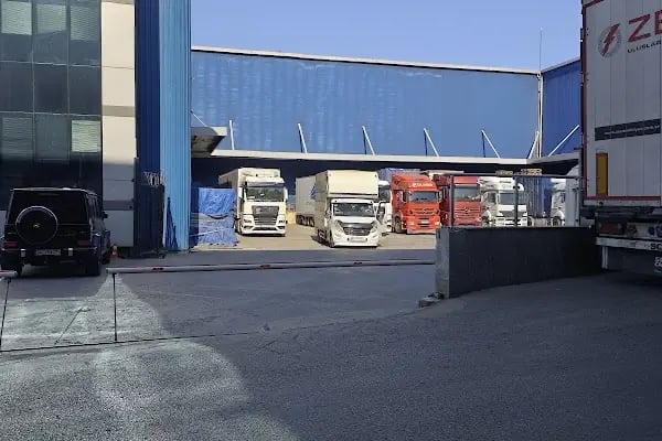 ISTANBUL LOGISTICS GROUP HEAD OFFICE - Resim 2