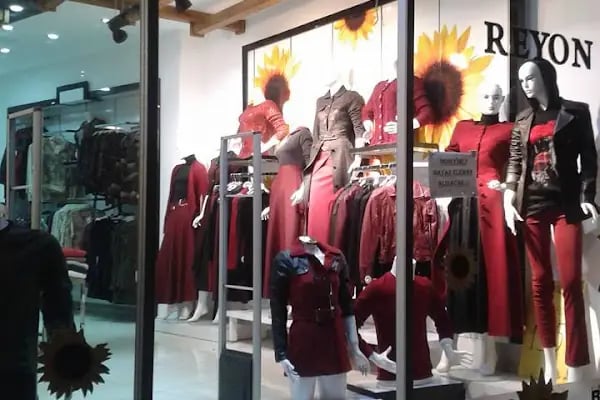REYON BAYAN GİYİM - Resim 1
