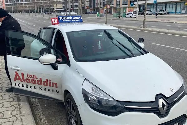 Konya Selçuklu Alaaddin Sürücü Kursu - Resim 6