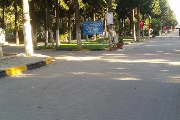 Nizip Asri Mezarlığı - Resim 19