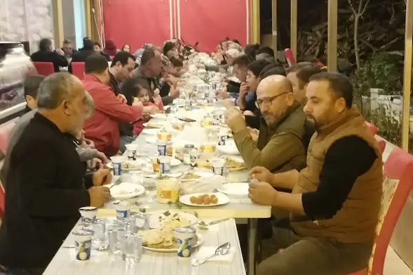 Yunus Ustanın yeri kebab ve lahmacun salonu - Resim 4