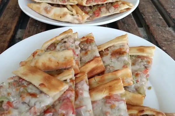 Yunus Ustanın yeri kebab ve lahmacun salonu - Resim 3