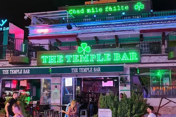 The Temple Bar Gumbet Turkey - Resim 9