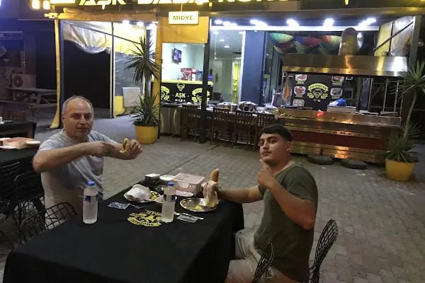 AŞK Baba’nın Yeri Cafe Restaurant - Resim 1