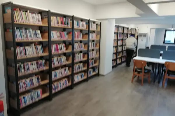Osmangazi Ömer Mercan Halk Kütüphanesi - Resim 8