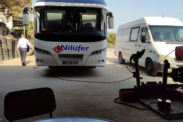 ŞÜKRÜ OTO LASTİK TAMİR SÖKME LASTİK TAKMA YOL YARDIM BODRUM - Resim 9