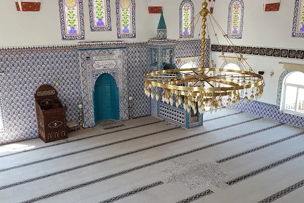 Ömer Özulutaş Camii - Resim 11
