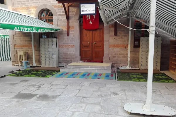İbrahim Ağa Cami - Resim 8