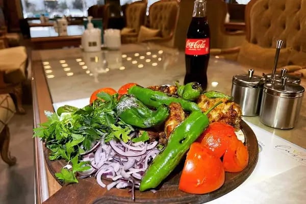 Lusso Restaurant Cafe - Resim 7