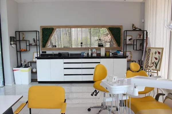 Fa Dental Ağız ve Diş Sağlığı Polikliniği - Resim 17