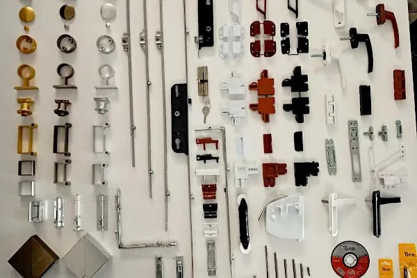 Aliağa Besa Alüminyum Aliağa cam balkon, Aliağa akordiyon plisesineklik, Aliağa Alüminyum Profil, Aliağa panjur - Resim 1