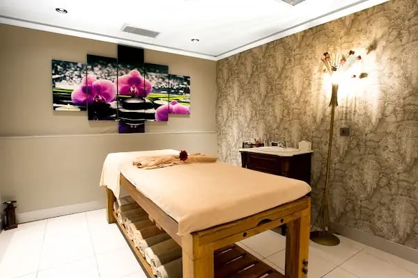 Mem’s Spa &amp; Massage - Resim 5